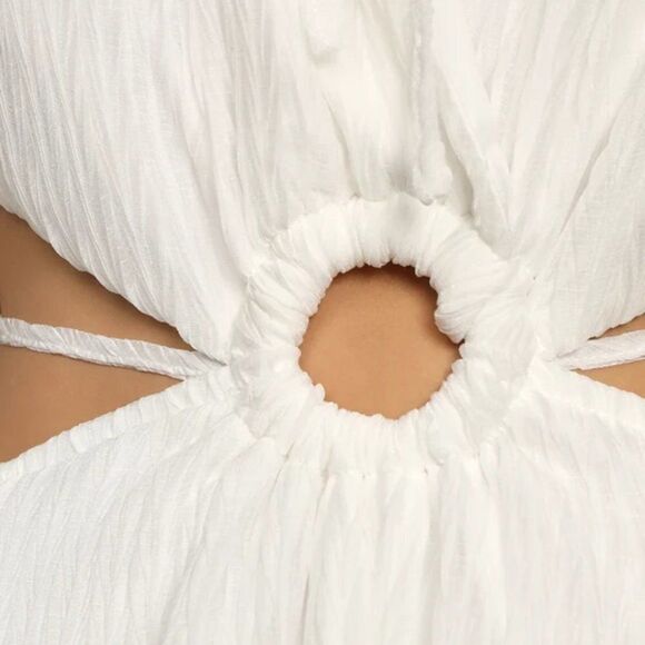 Lulu's‎ Women White Tie-Back Cutout Maxi Dress With Pockets - Picture 4 of 4